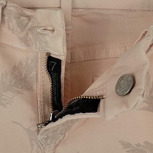 BLEULAB 8 Pocket Pink and Gray Feather Print Reversible Skinny Jeans. Size 27. - Picture 7 of 15